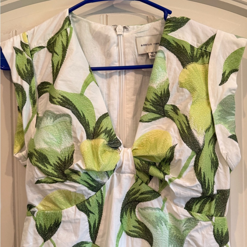 Adelyn Rae Leafy Green and White Midi Dress - Picture 6 of 12